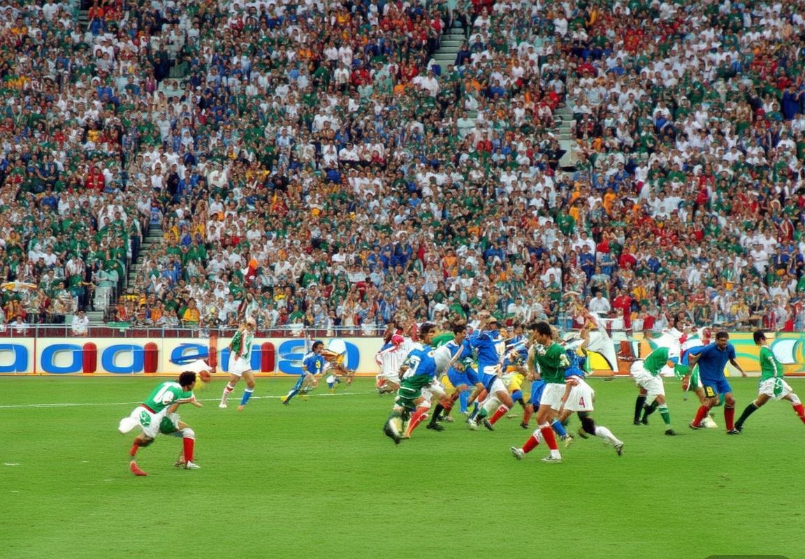 2002世界杯：墨西哥vs意大利巅峰对决回顾(图2)